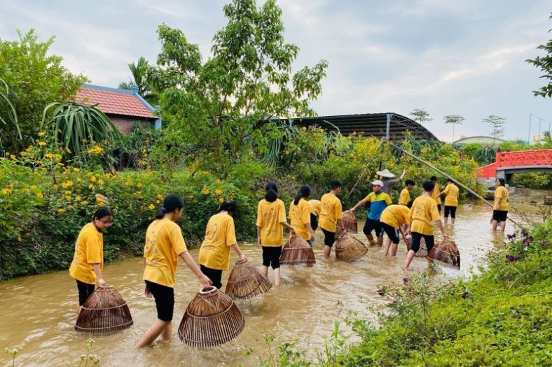 Trải nghiệm bắt cá