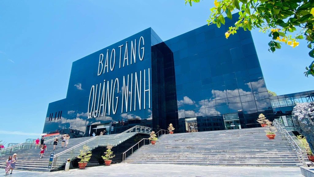 Bảo tàng Quảng Ninh